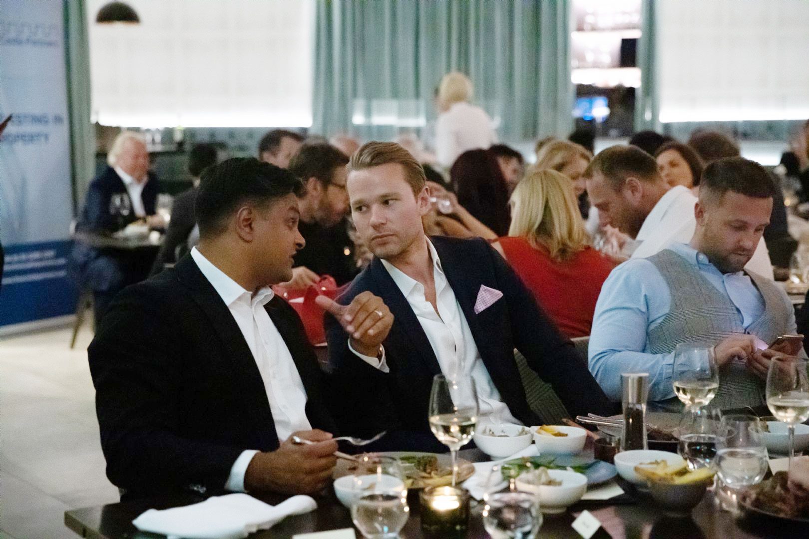 alex-harrington-griffin-dining-discussion